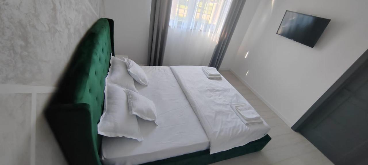 Casira Guesthouse Sînmartin Εξωτερικό φωτογραφία